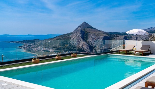 Villa BAMM with heated 36sqm pool, 5 en-suite bedrooms, and panoramic sea views