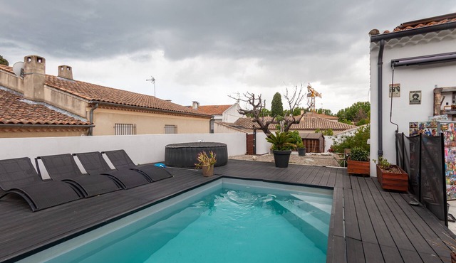 Villa 'Baraka' with Private Pool, Wi-Fi and Air Conditioning