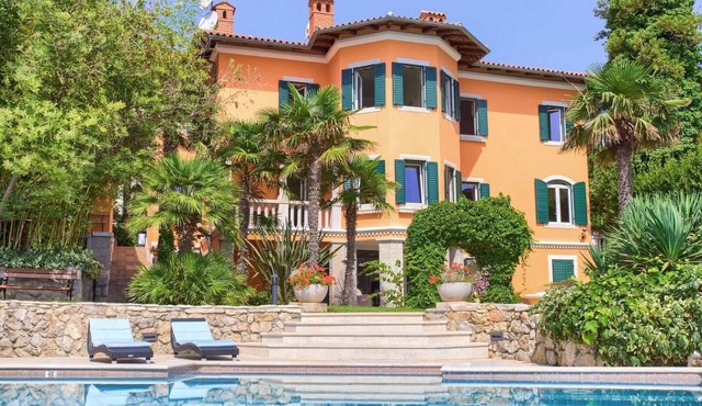 Villa Barone Lovran by Istriaselect Villas