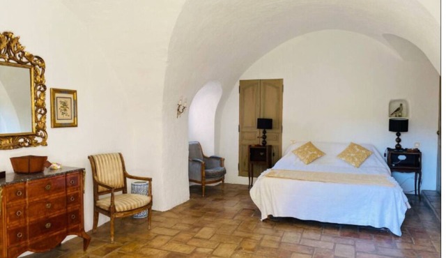 Villa Bastide in heart of Provence