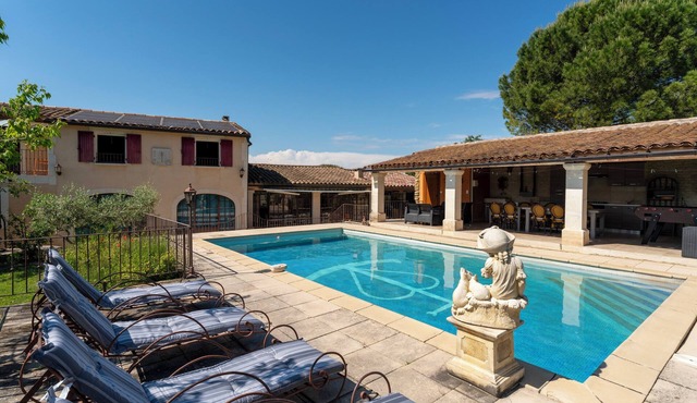 Villa 'Bastide Les Basses Royères' with Mountain View, Wi-Fi and Air Conditioning