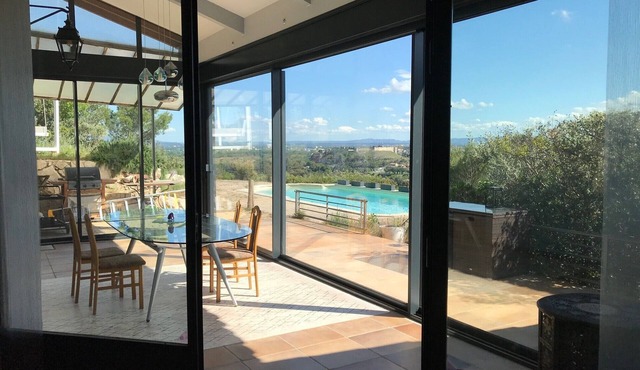 Villa BELLAVISTA an exceptional view of Avignon