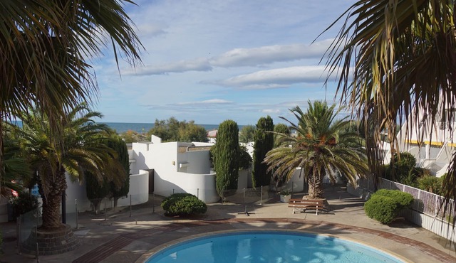 VILLA Beachfront living room kitchen 2 bedrooms shower room WC and garage