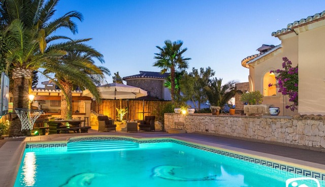 Villa BELLA by Abahana Villas