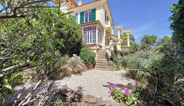 Villa Belle Epoque magnificent terrace 180° sea view