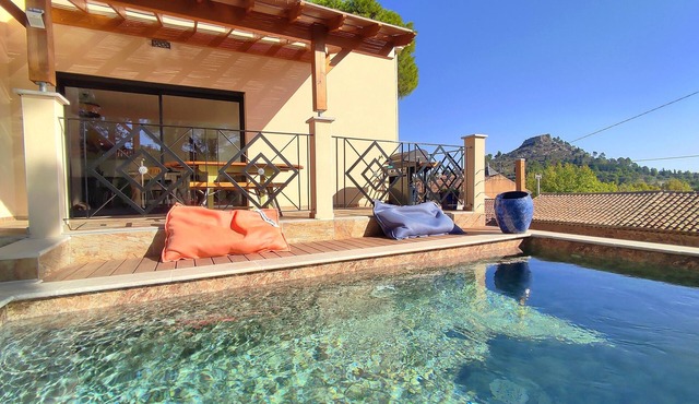 VILLA BELLEVUE/BALNEO/WITH POOL/AIR CONDITIONING