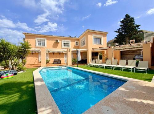Villa Benidorm Levante Beach Blueline