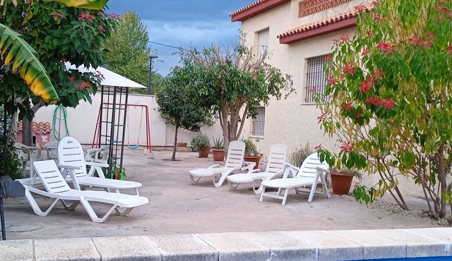 Villa Berta , Chalet con Piscina Privada