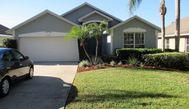 Villa Bonita. Southern Dunes 4 star golf course. Disney and Legoland area.