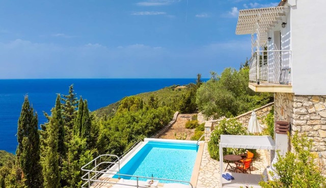 Villa Bougainvillea - One Bedroom Villa, Sleeps 3