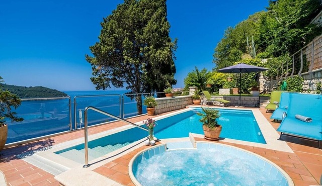 Villa Branka - Private villa with swimming pool