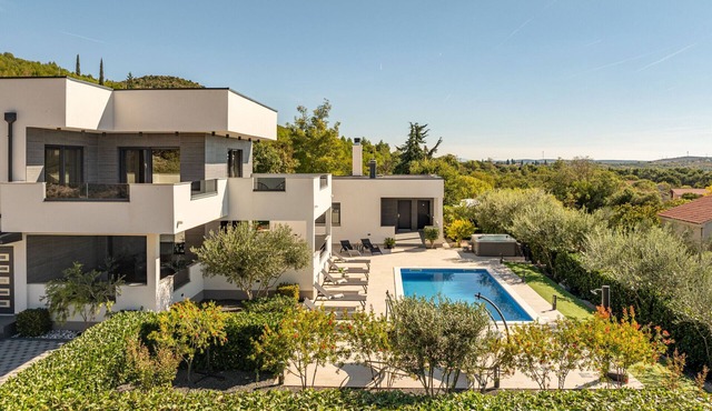 Villa Bura ZadarVillas