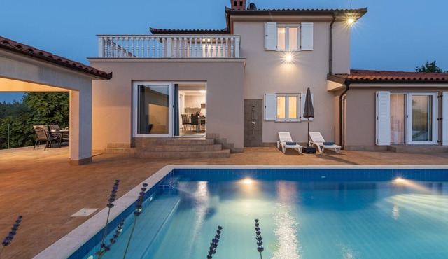 Villa Buroli with Pool