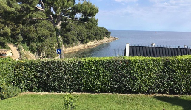 Villa by the sea in St Jean Cap Ferrat