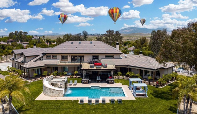 Villa Cabernet -8 BR Luxury Wine Country Estate