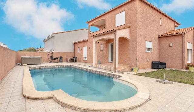 Villa 'Calm and Tranquility' with Private Terrace, Private Garden and Air Conditioning