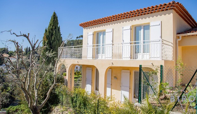 Villa Cannes Hills sea view + pool 6 to 8 pers