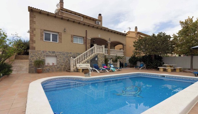 Villa CanRoda - Piscina Privada, Vistas increibles, A/C