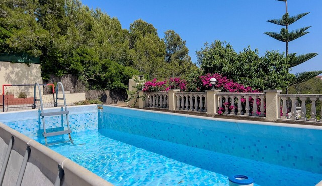 Villa Cansuria - Plena naturaleza con piscina y vistas a la montaña