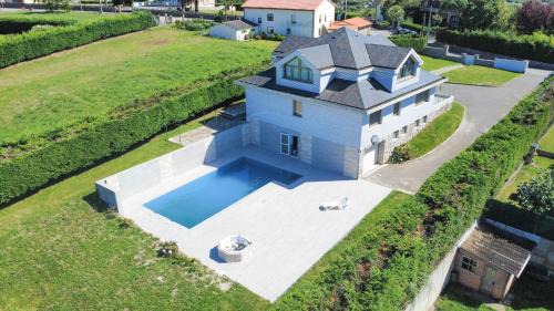Villa Cantabria I Piscina I Jacuzzi I Bbq I Jardines I Wifi