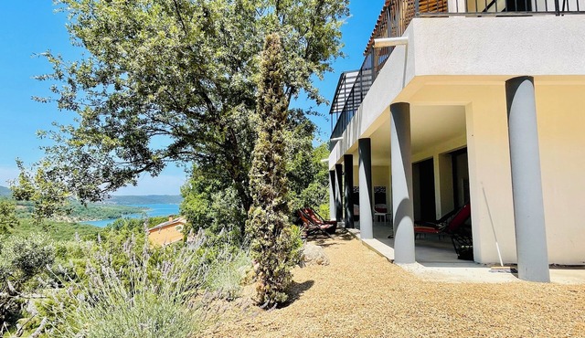 Villa Carpe Diem *Clim & Lake view