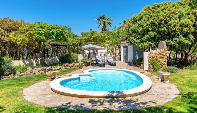 Villa "Casa de los Sueños" with Pool, Mountain View, Garden & Wi-Fi