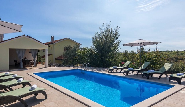 Villa Casa Ida is a charming retreat with pool in Istria with authentic building elements, lavish appearance and comfortable furnishing with the capacity of 8 beds.