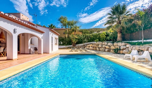 Villa 'Casa Las Lunas' with Mountain View, Wi-Fi and Air Conditioning
