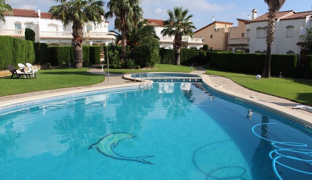 Villa 'Casa Luzia' with Sea and Mountain View & Shared Pool