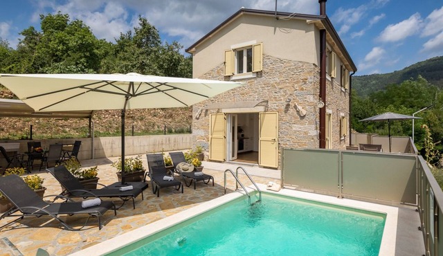 Villa Casa Mavretici by Villas Guide