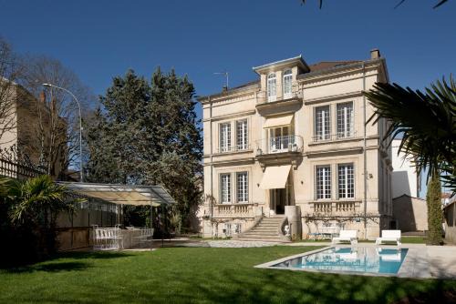 Villa Casablanca Vichy Paris
