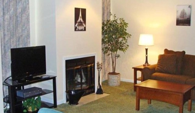 Villa. Casino on Hotel property Near by , swim park, patoka lake boating