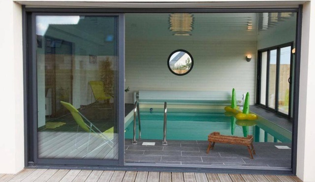 Villa Cassiopée piscine intérieure, proche plage