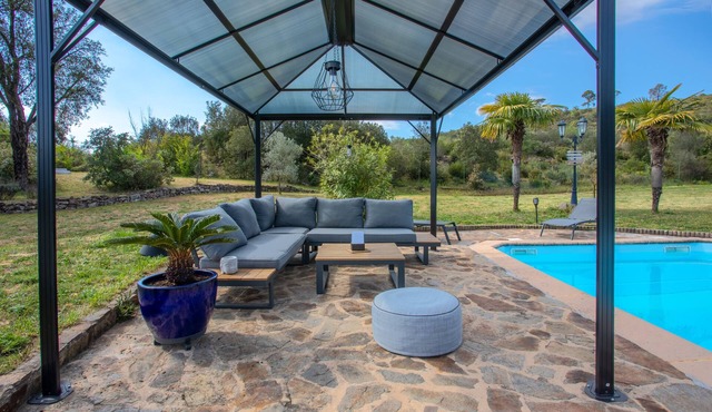 Villa "Catalpa" with Private Pool & Wi-Fi