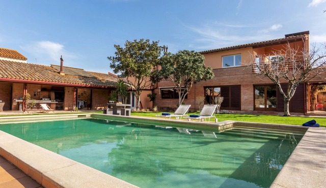 Villa Chantal by Interhome