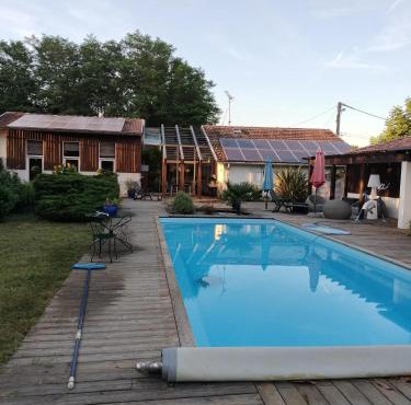 Villa charmante à Saint-Vincent-de-Paul avec piscine privée