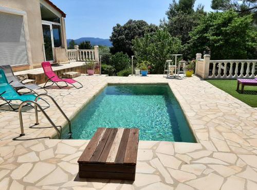 Villa charmante à Mérindol avec piscine privée