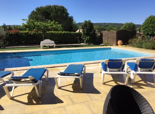 Villa charmante à Tourrettes avec piscine privée