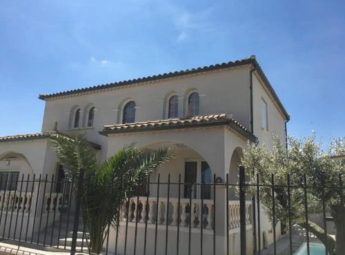 Villa charmante avec piscine à Saint-Gilles