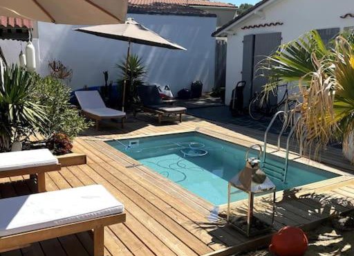 VILLA charme Piscine 300 m plage