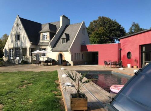 Villa chic à Plouigneau avec piscine privée