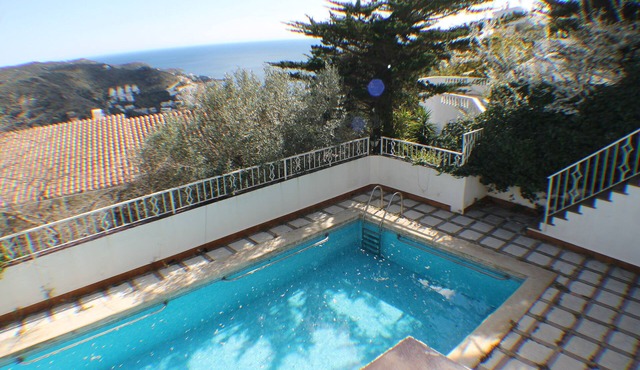Villa Cibeles - Eight Bedroom Chalet, Sleeps 17