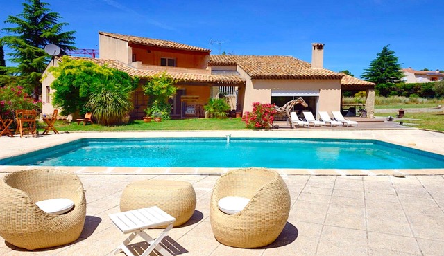 Villa Cicada - Pool, BBQ, Billards, Petanque