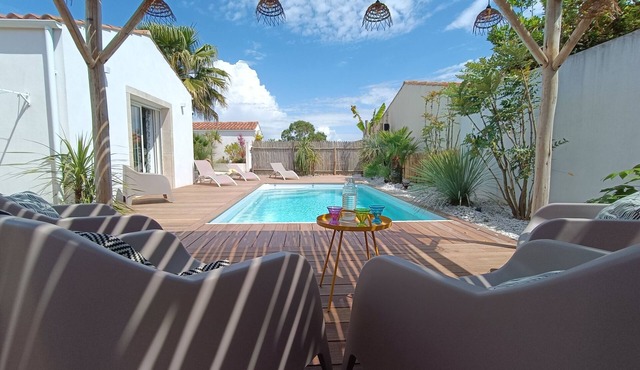 Villa Clair de Dune * and its swimming pool, close to the sea & cycle paths