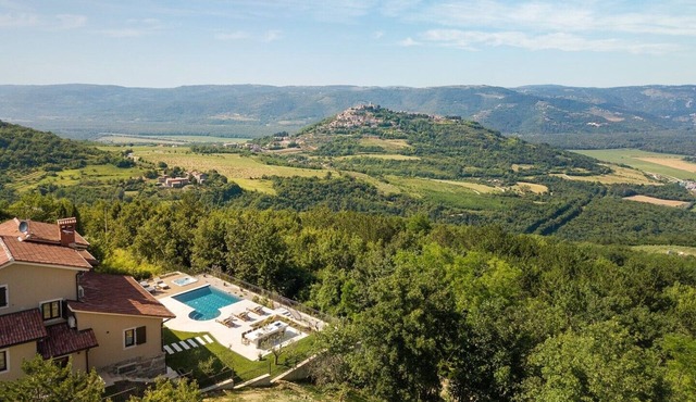 Villa Clara Meloni in Motovun