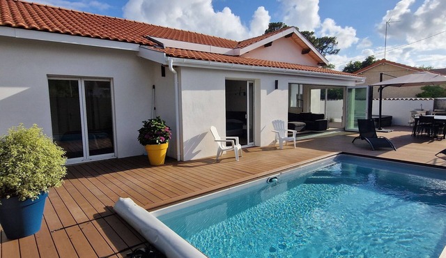 Villa class 4* O'PhildesFlo SPA et Piscine les Abatilles, 8 pers.