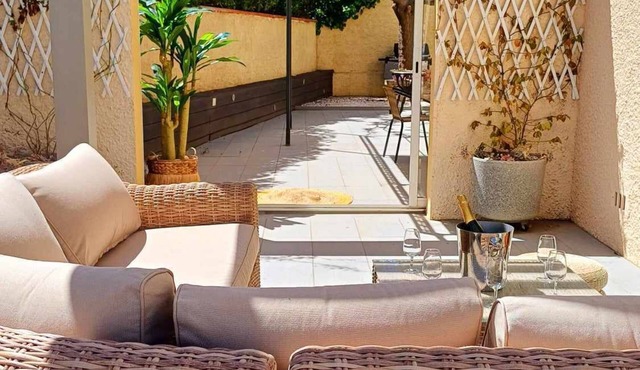 Villa Climatisée La Sirénade, Avec Piscine à 320 Mètre de la Plage