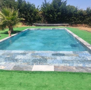 Villa climatisée avec grande piscine