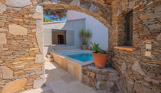 Villa climatisée pour 10 personnes avec piscine à Hyères-La Capte