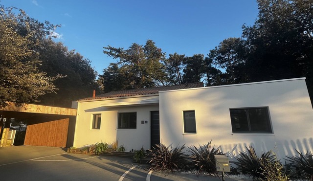 Villa Contemporaine au Calme à Deux pas de la Côte Sauvage et des Plages